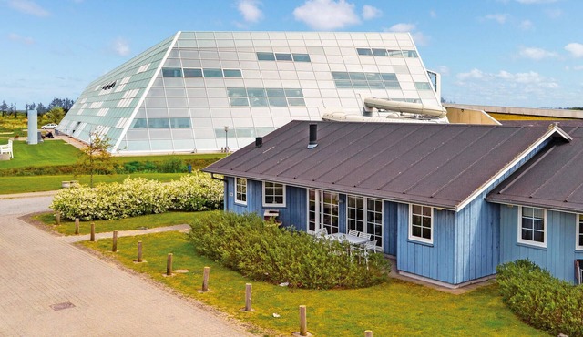 Stunning home in Nørre Nebel with WiFi