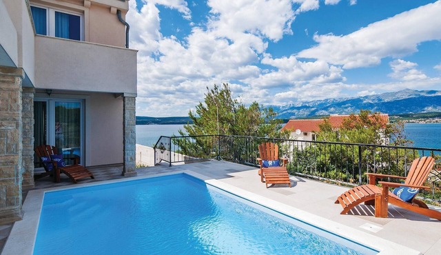 Stunning home in Novigrad