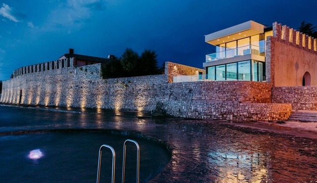 Stunning home in Novigrad with sauna