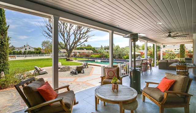 Stunning Home in Orange County w/Stables!