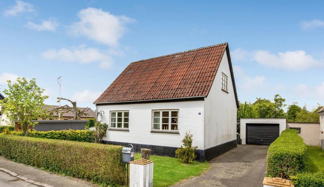 Stunning home in østermarie with WiFi