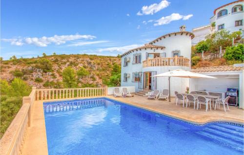Stunning Home In Pedreguer