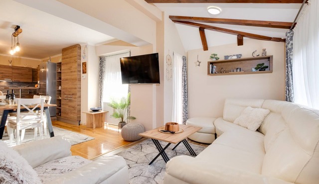 Stunning home in Plesivica with sauna