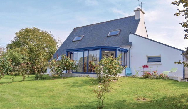 Stunning home in Plouha with WiFi