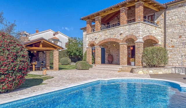 Stunning home in Porec