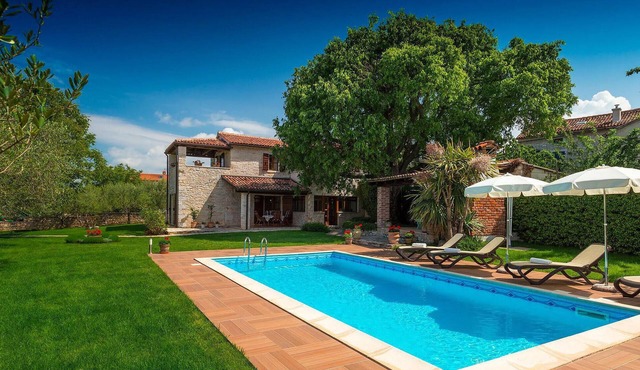 Stunning home in Porec
