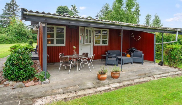 Stunning home in Præstø with kitchen