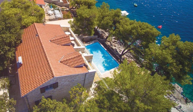 Stunning home in Prizba