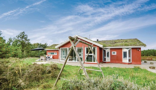Stunning home in Rømø with sauna