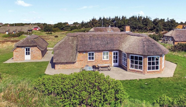 Stunning home in Ringkøbing with sauna