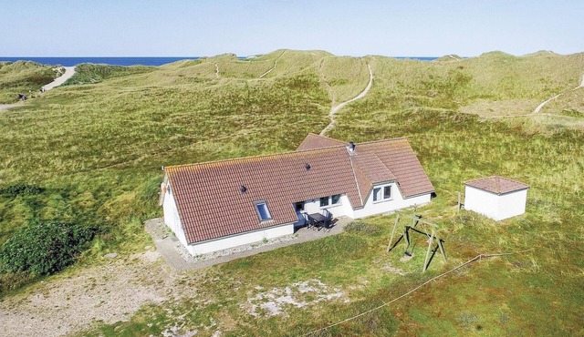 Stunning home in Ringkøbing with sauna