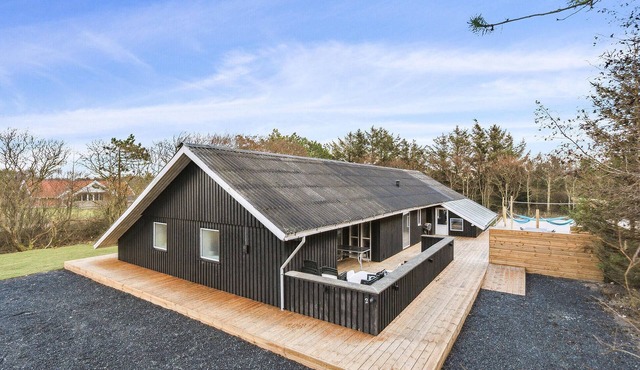 Stunning home in Ringkøbing with sauna
