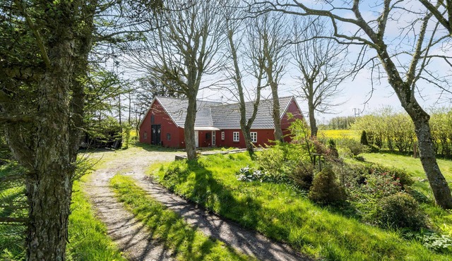 Stunning home in Ringkøbing with WiFi