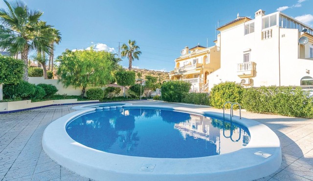Stunning home in Rojales