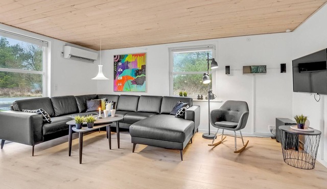 Stunning home in Rømø with house a panoramic view