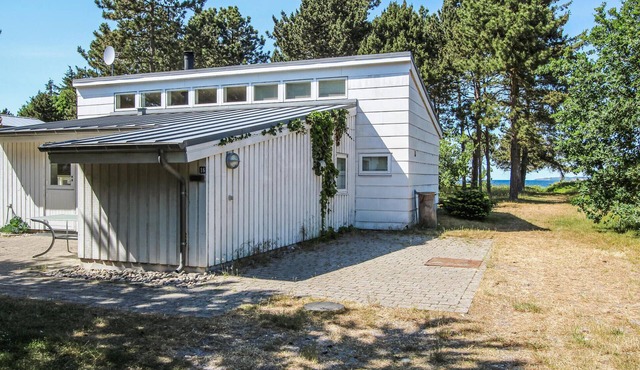 Stunning home in Samsø with WiFi