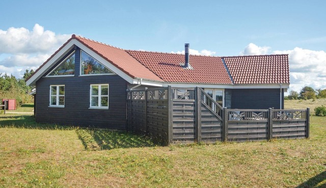 Stunning home in Skjern with kitchen