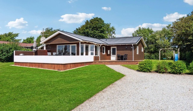 Stunning home in Snedsted with sauna