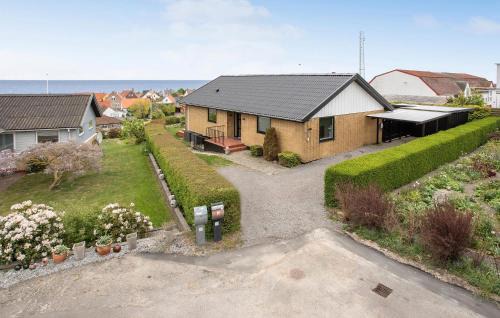 Stunning Home In Svaneke With Kitchen