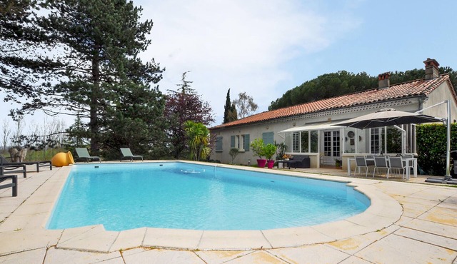 Stunning home in Tabre