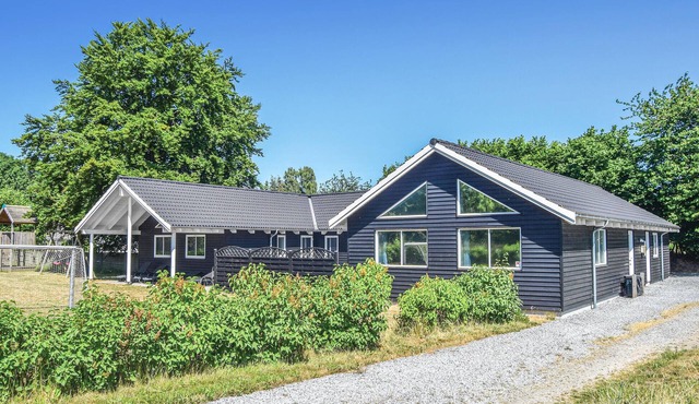 Stunning home in Tranekær with sauna