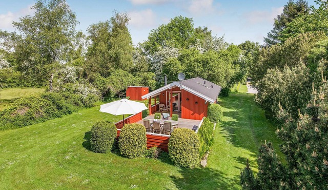 Stunning home in Tranekær with WiFi