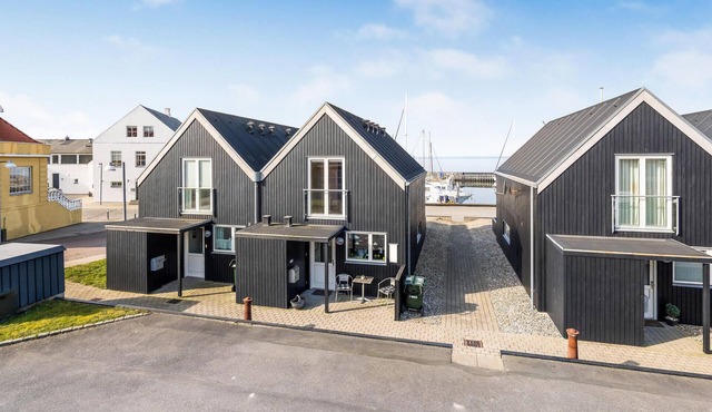 Stunning home in Tranekær with WiFi