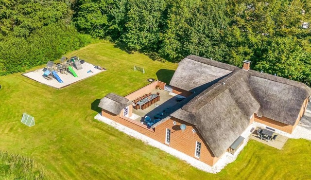 Stunning home in Ulfborg with sauna