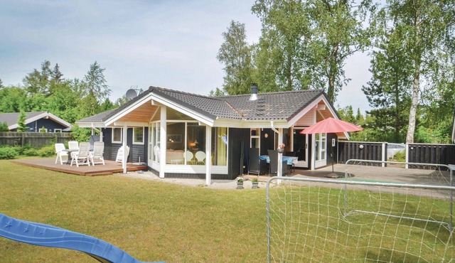 Stunning home in Væggerløse with WiFi