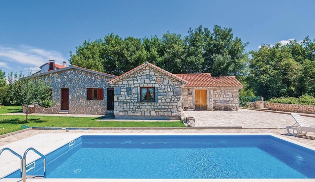 Stunning home in Zadar