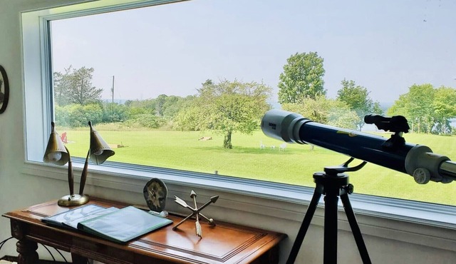 Stunning home near Sandbanks - Picton - Prince Edward County