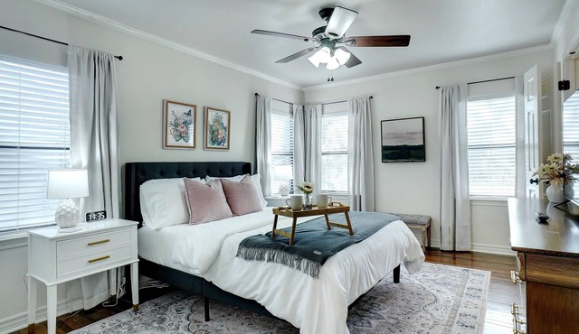 Stunning Home Steps to TCU - Close to Everything!