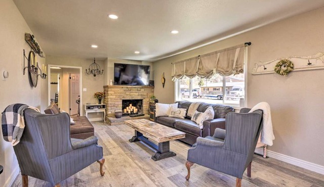 Stunning home with mountain views & river access nearby