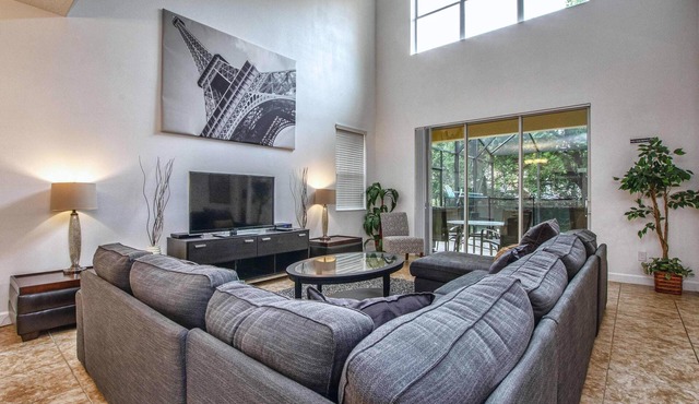 Stunning House w/Conservation View! BBQ Grill, Contactless Check-in, Free Wifi, Family Resort Comm.!