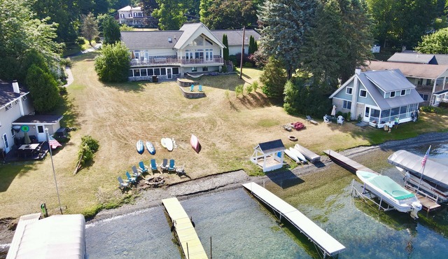 Stunning Keuka Lake House! Kayak, SUP, fish, swim, campfires