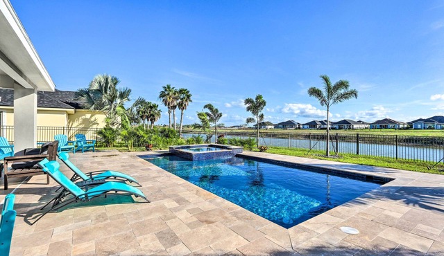 Stunning Laguna Vista Retreat w/Pool & Grill
