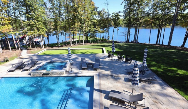 Stunning Lakefront Oasis w/Pool, Hot Tub, Dock, Waterslide, Beach - Public Side