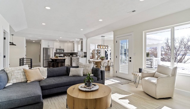 Stunning Lakefront Retreat with Jacuzzi and Unobstructed Mountain Views