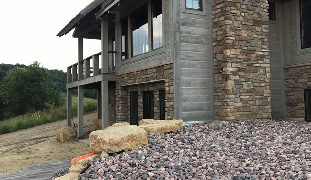 Stunning Lodge Experience in Buffalo County WI/Picturesque Views-Pet Friendly!