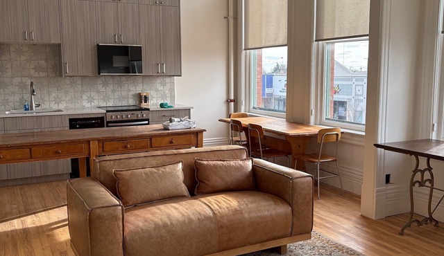 Stunning Loft in historic downtown Brigham City - Perfect for a getaway