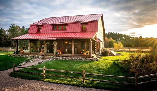 Stunning Log Cabin in native prairie woodland setting