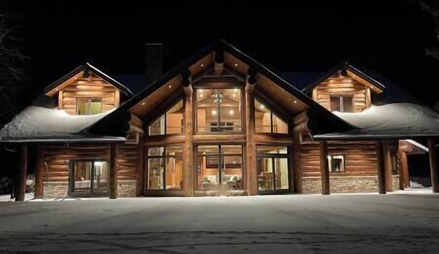 Stunning Log Cabin~Big Sand Lake