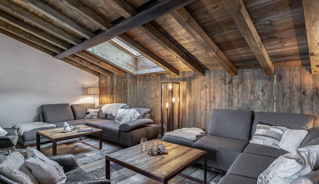 Stunning luxury chalet in Courchevel Le Praz