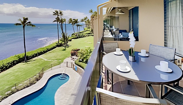 Stunning Maalaea 2BR Loft Condo New AC Premium Ocean Views Pool Hot Tub