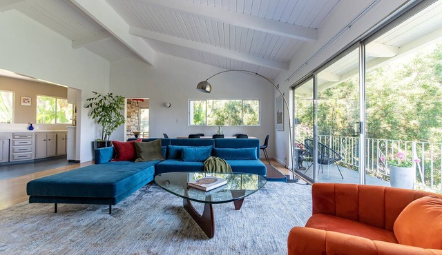 Stunning Midcentury Modern-Best Location-Amazing VIEWS!
