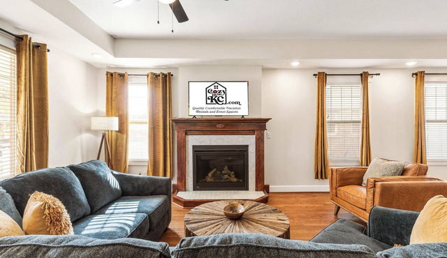 Stunning Midtown Beauty + Private Parking!