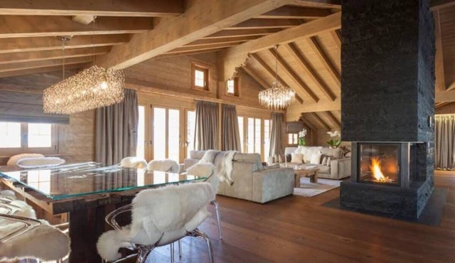 Stunning Modern Chalet with Indoor Pool and Spa