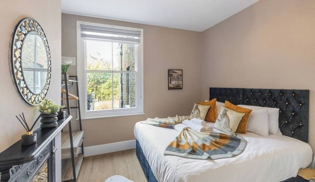 Stunning Modern Home in London