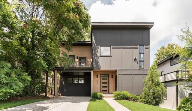 Stunning Modern New Luxury Home in Atlanta