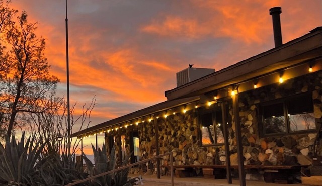 Stunning Mojave Desert, CA Home - Recreation, Views, Death Valley & Other Parks
